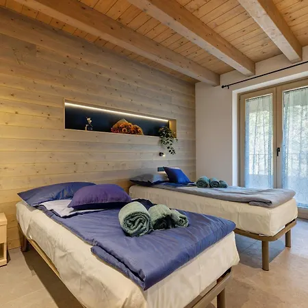 Hébergement de vacances Casa Meg Tremosine