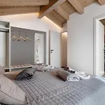 Casa Meg Semesterbostad *